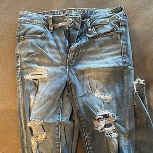 American eagle Hi rise jegging with distress